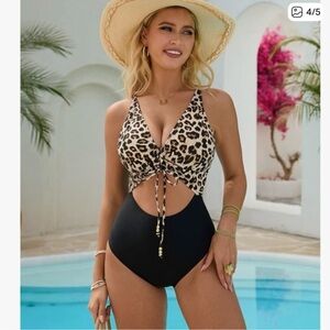 Leopard Print One‎ Piece Swimsuit